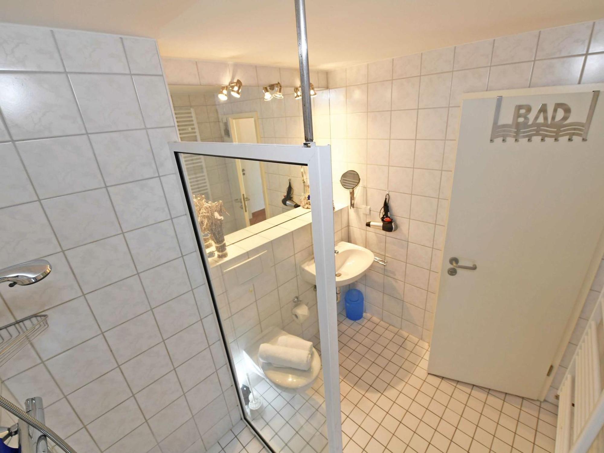 Haus "Concordia" In Binz - Wg 02 "Seedorf" Mit Terrasse, Strandnah Bagian luar foto